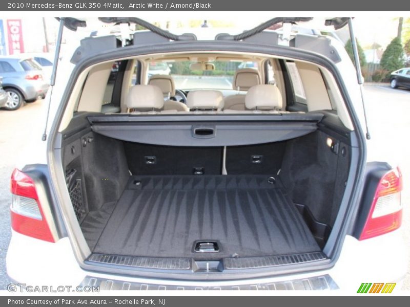 Arctic White / Almond/Black 2010 Mercedes-Benz GLK 350 4Matic