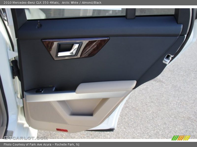 Arctic White / Almond/Black 2010 Mercedes-Benz GLK 350 4Matic