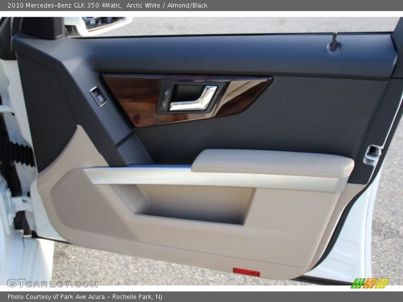 Arctic White / Almond/Black 2010 Mercedes-Benz GLK 350 4Matic