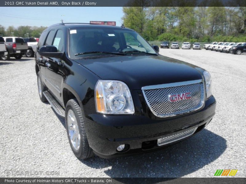 Onyx Black / Ebony 2013 GMC Yukon Denali AWD