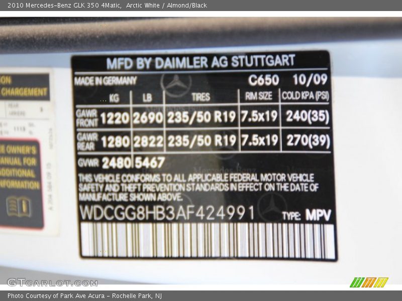 Arctic White / Almond/Black 2010 Mercedes-Benz GLK 350 4Matic