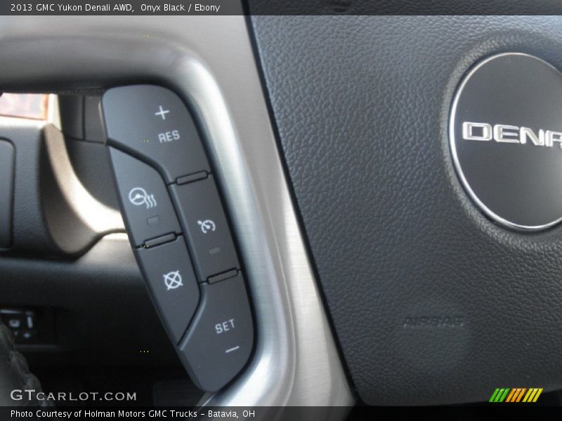 Onyx Black / Ebony 2013 GMC Yukon Denali AWD