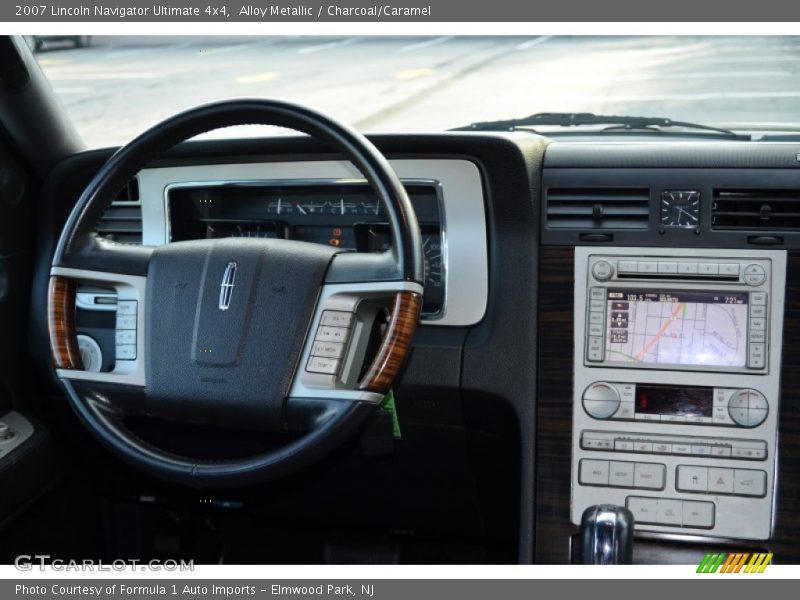 Alloy Metallic / Charcoal/Caramel 2007 Lincoln Navigator Ultimate 4x4