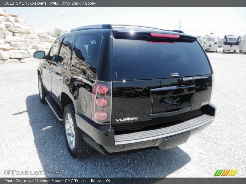 Onyx Black / Ebony 2013 GMC Yukon Denali AWD