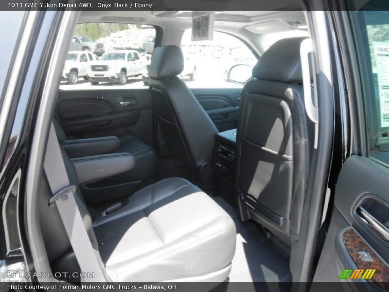 Onyx Black / Ebony 2013 GMC Yukon Denali AWD