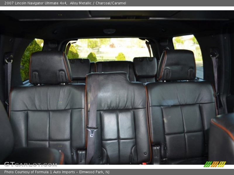 Alloy Metallic / Charcoal/Caramel 2007 Lincoln Navigator Ultimate 4x4