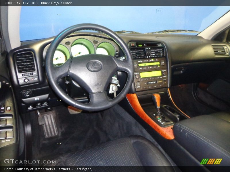 Black Onyx / Black 2000 Lexus GS 300