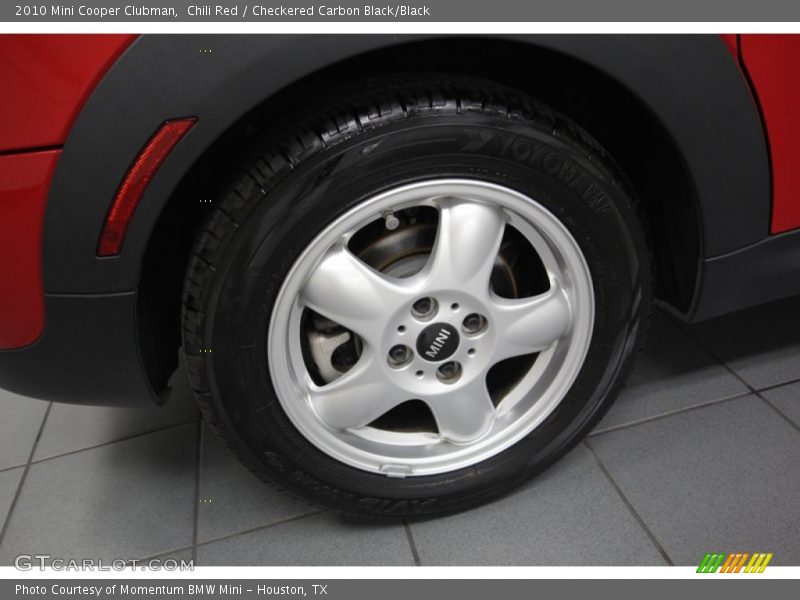 Chili Red / Checkered Carbon Black/Black 2010 Mini Cooper Clubman