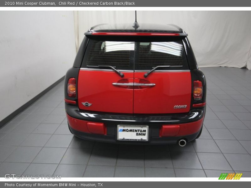 Chili Red / Checkered Carbon Black/Black 2010 Mini Cooper Clubman