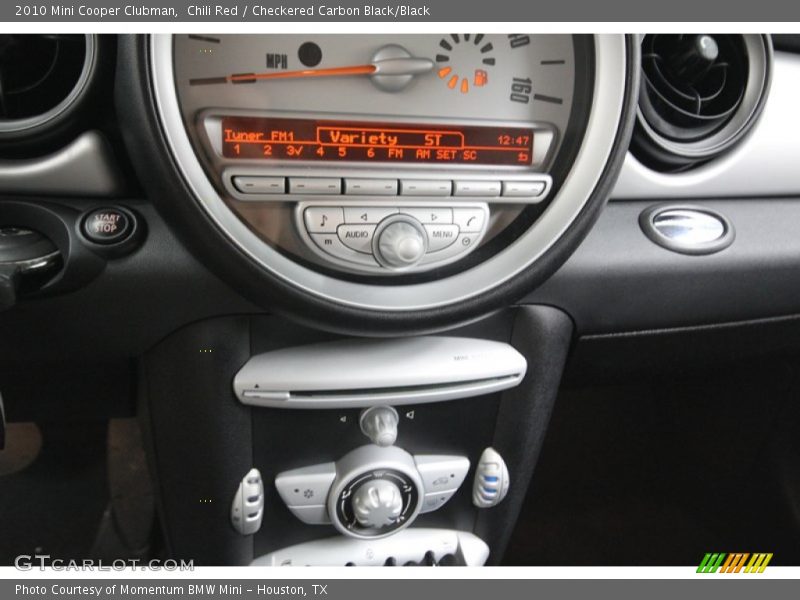 Chili Red / Checkered Carbon Black/Black 2010 Mini Cooper Clubman