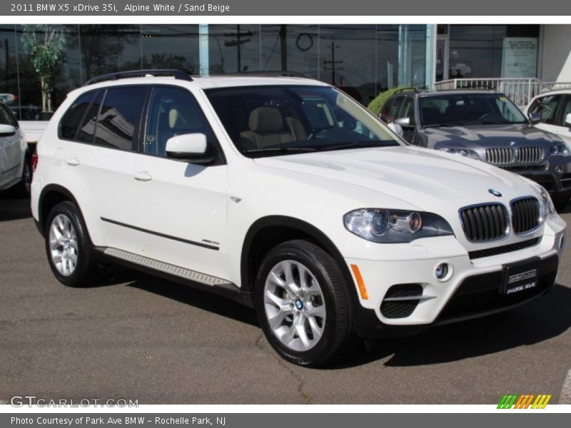 Alpine White / Sand Beige 2011 BMW X5 xDrive 35i