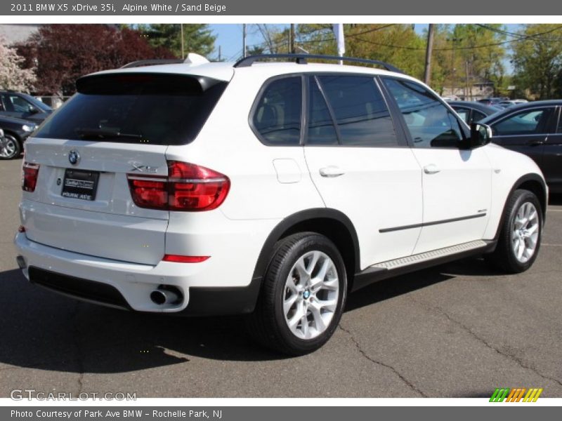 Alpine White / Sand Beige 2011 BMW X5 xDrive 35i