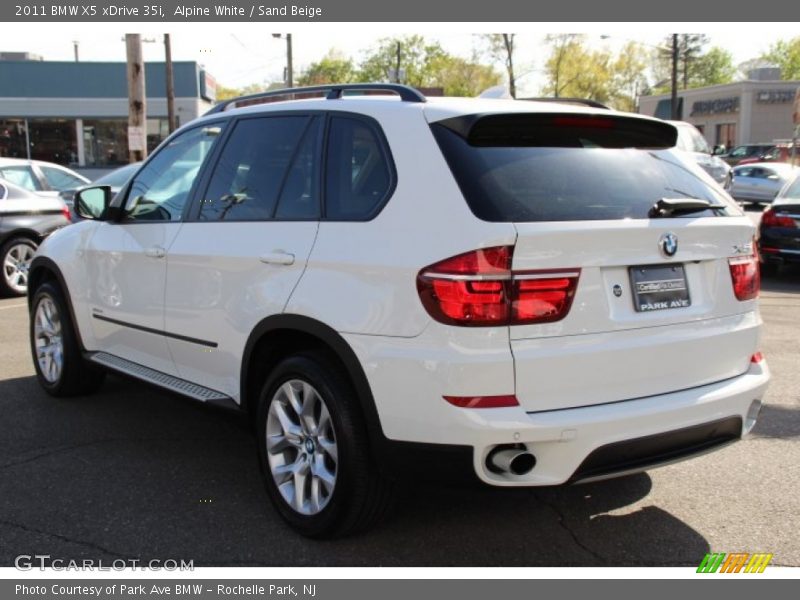 Alpine White / Sand Beige 2011 BMW X5 xDrive 35i