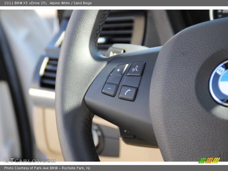 Alpine White / Sand Beige 2011 BMW X5 xDrive 35i