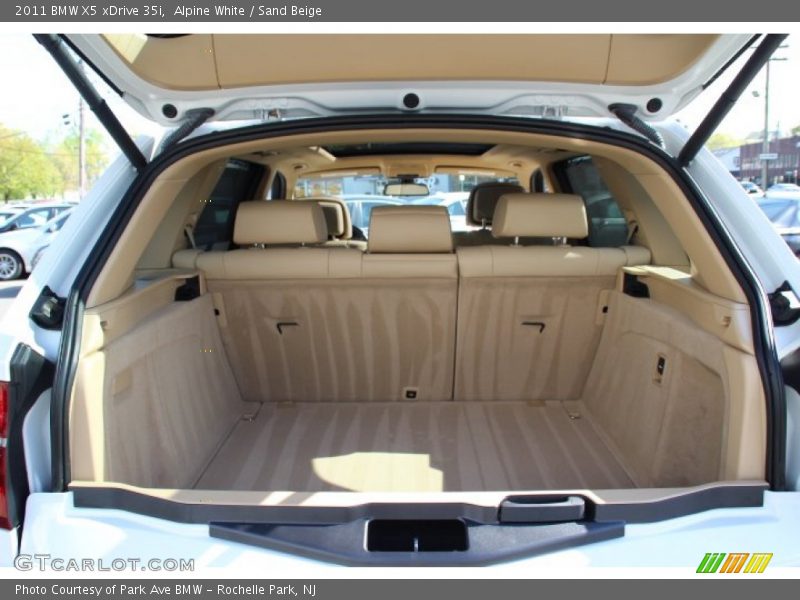 Alpine White / Sand Beige 2011 BMW X5 xDrive 35i