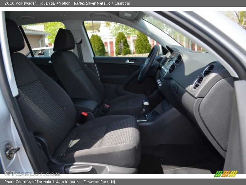 Reflex Silver Metallic / Charcoal 2010 Volkswagen Tiguan SE 4Motion