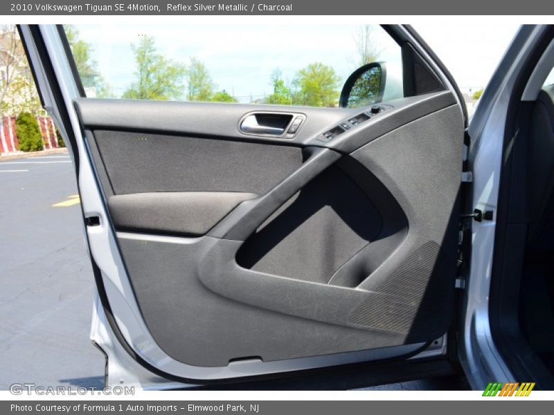 Reflex Silver Metallic / Charcoal 2010 Volkswagen Tiguan SE 4Motion