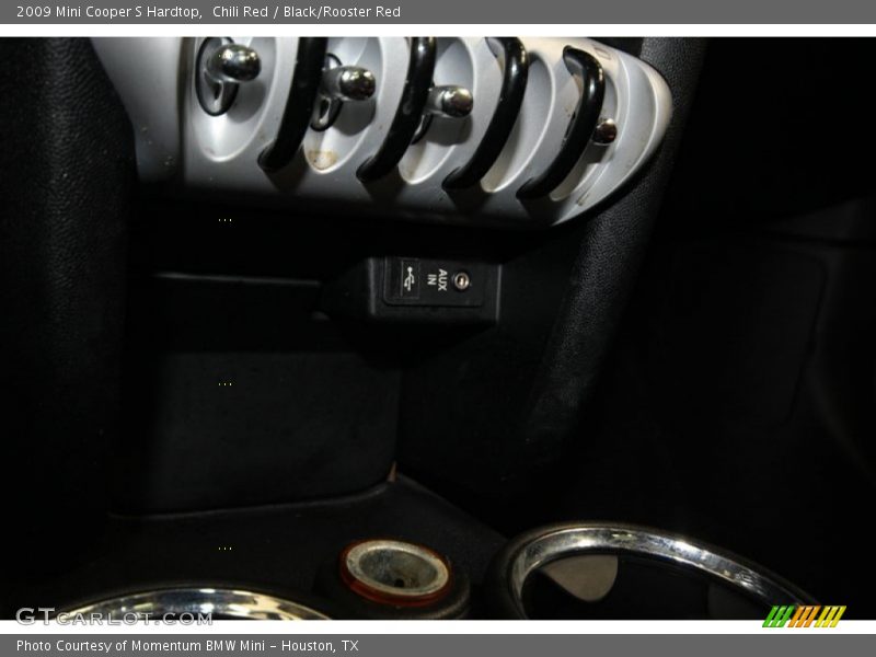 Chili Red / Black/Rooster Red 2009 Mini Cooper S Hardtop