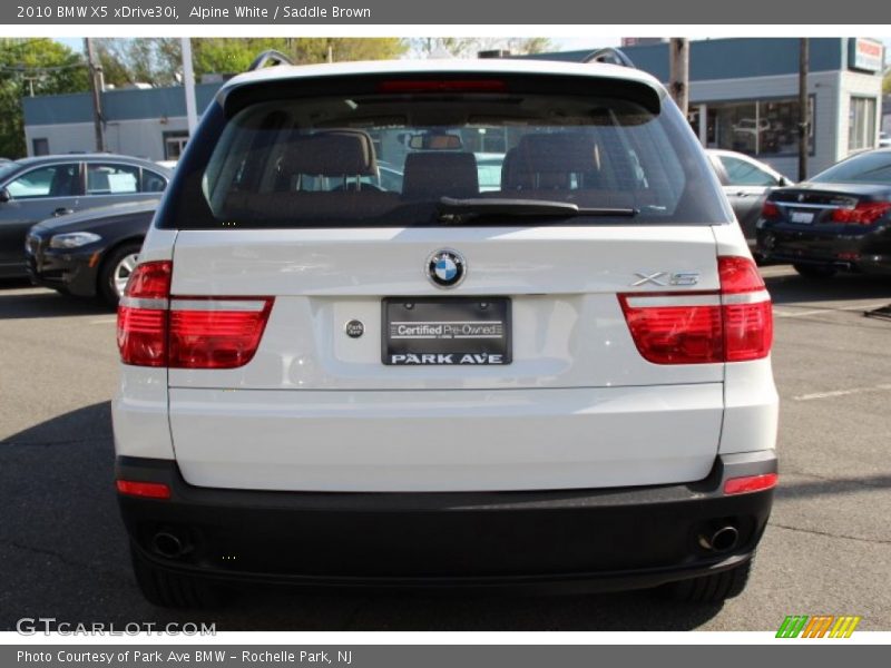 Alpine White / Saddle Brown 2010 BMW X5 xDrive30i