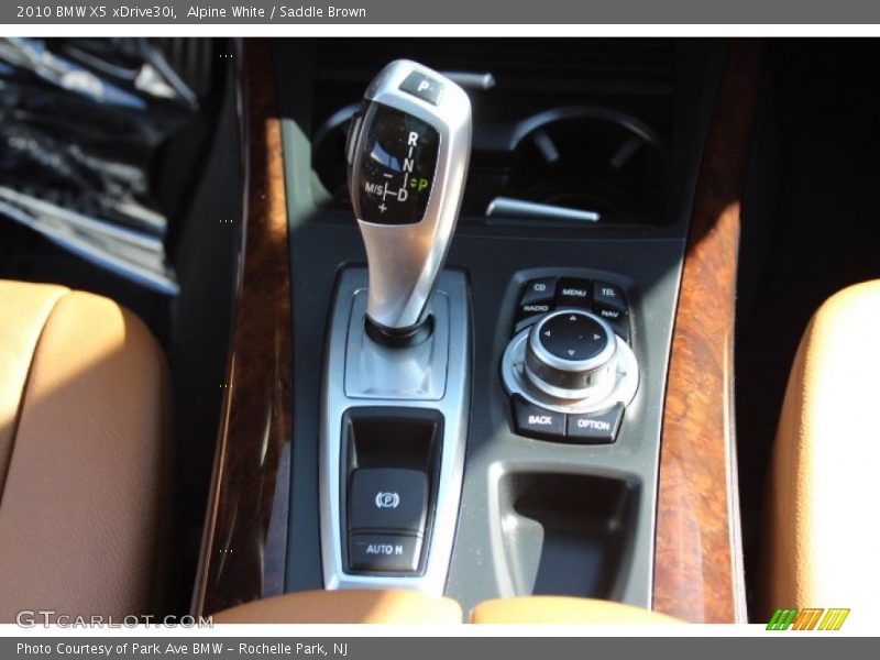Alpine White / Saddle Brown 2010 BMW X5 xDrive30i