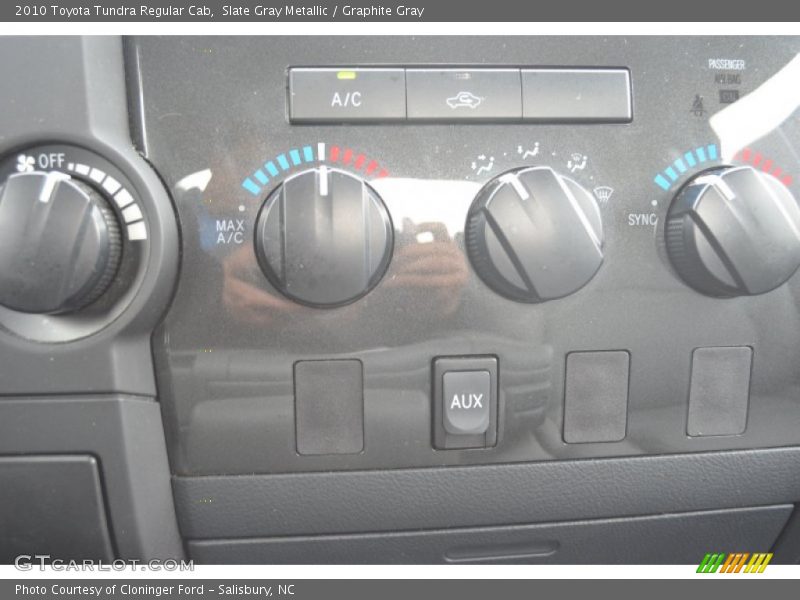 Slate Gray Metallic / Graphite Gray 2010 Toyota Tundra Regular Cab