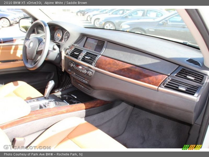 Alpine White / Saddle Brown 2010 BMW X5 xDrive30i