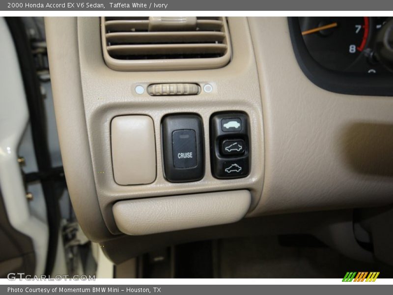 Taffeta White / Ivory 2000 Honda Accord EX V6 Sedan