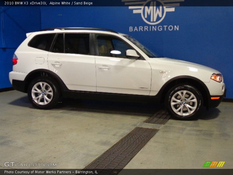 Alpine White / Sand Beige 2010 BMW X3 xDrive30i
