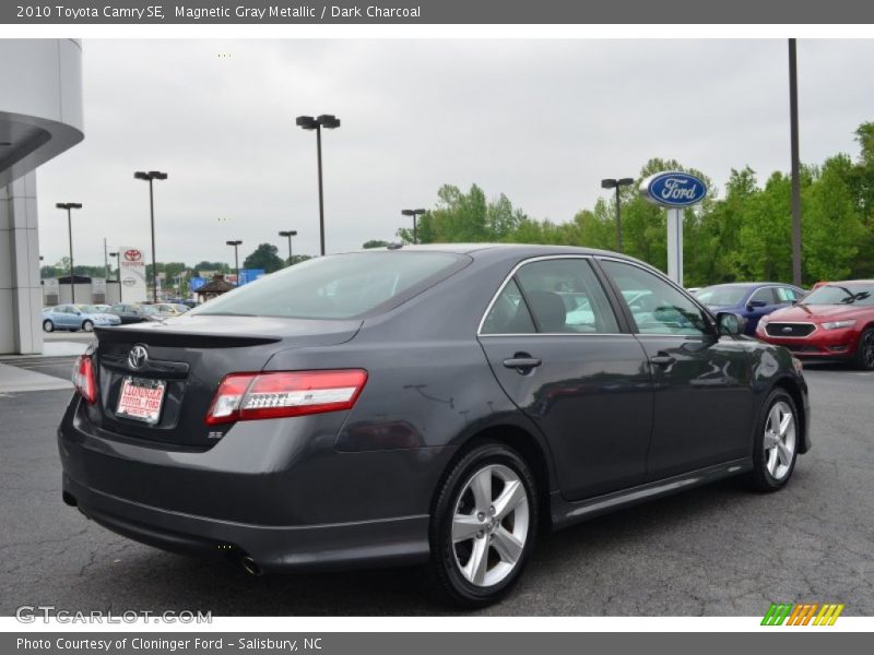 Magnetic Gray Metallic / Dark Charcoal 2010 Toyota Camry SE