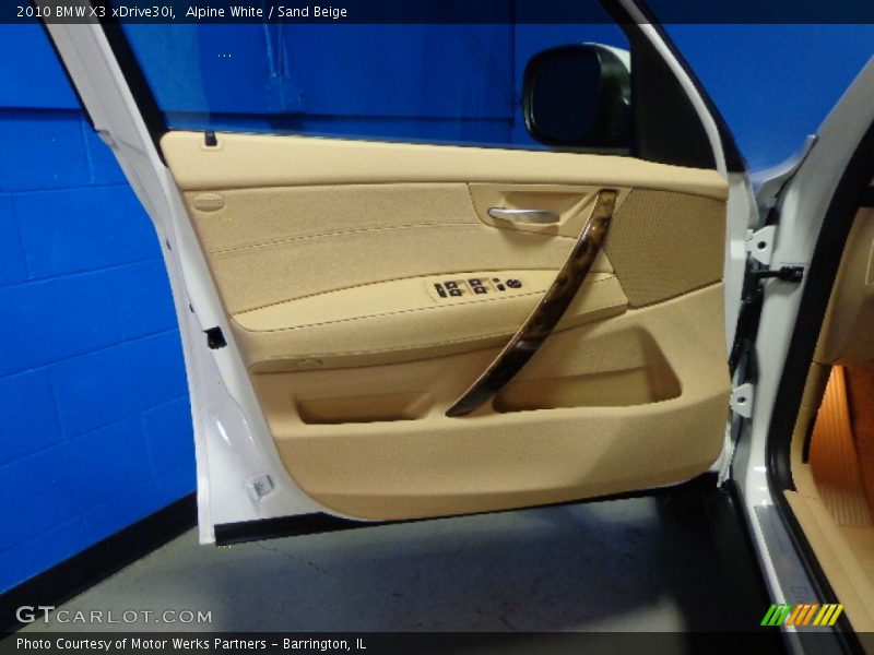 Alpine White / Sand Beige 2010 BMW X3 xDrive30i