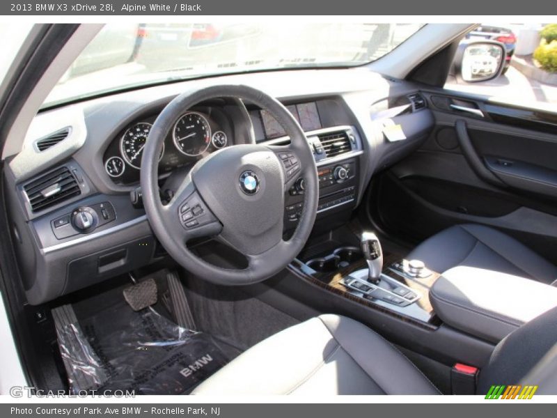 Alpine White / Black 2013 BMW X3 xDrive 28i