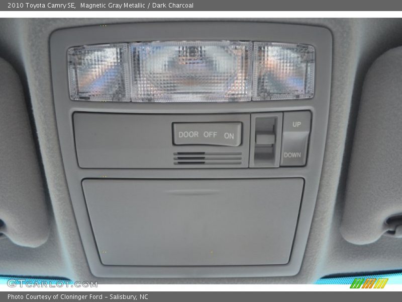 Magnetic Gray Metallic / Dark Charcoal 2010 Toyota Camry SE