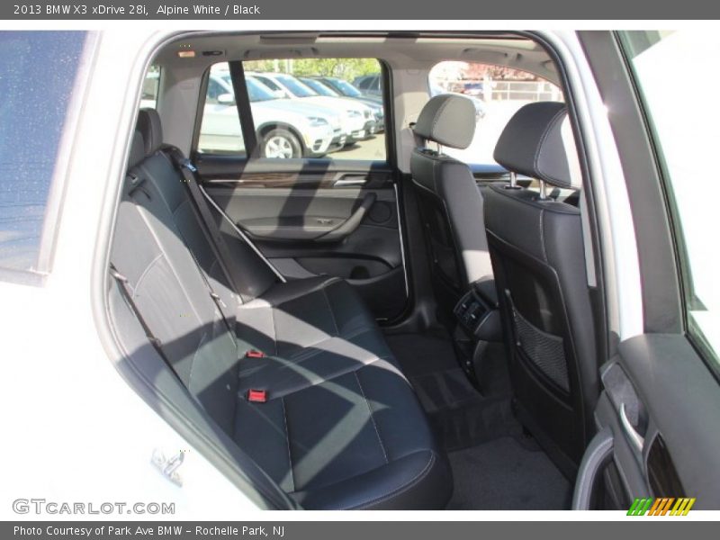 Alpine White / Black 2013 BMW X3 xDrive 28i