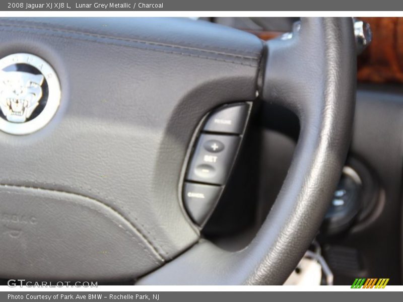 Lunar Grey Metallic / Charcoal 2008 Jaguar XJ XJ8 L