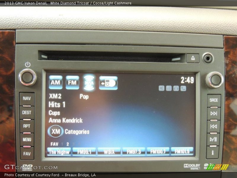White Diamond Tricoat / Cocoa/Light Cashmere 2013 GMC Yukon Denali