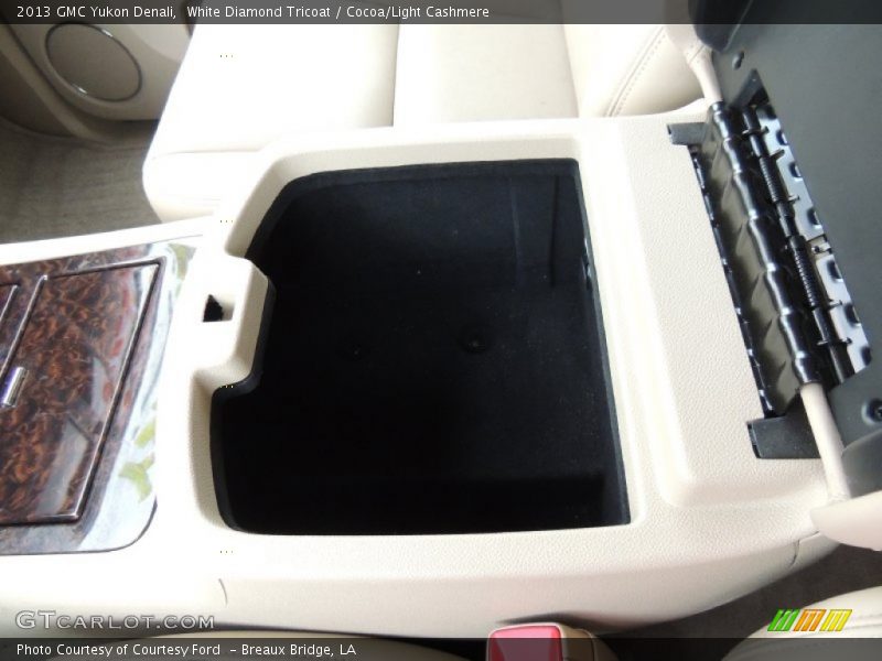 White Diamond Tricoat / Cocoa/Light Cashmere 2013 GMC Yukon Denali