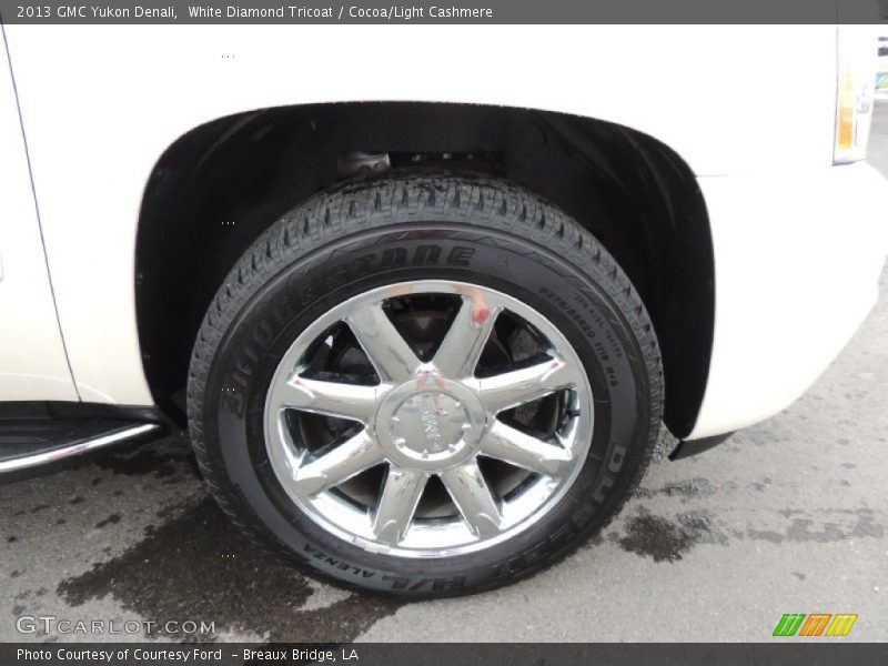 White Diamond Tricoat / Cocoa/Light Cashmere 2013 GMC Yukon Denali