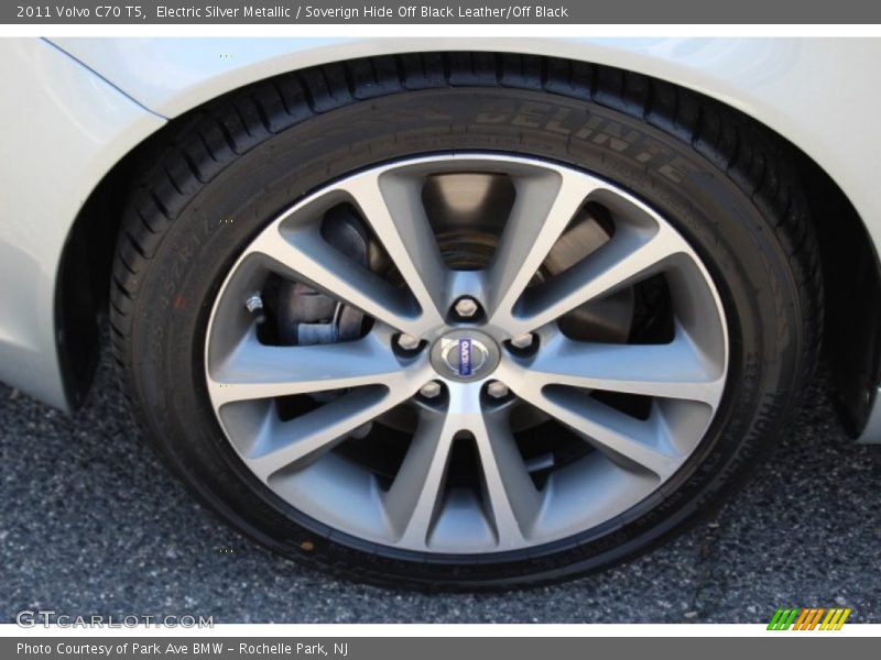 Electric Silver Metallic / Soverign Hide Off Black Leather/Off Black 2011 Volvo C70 T5