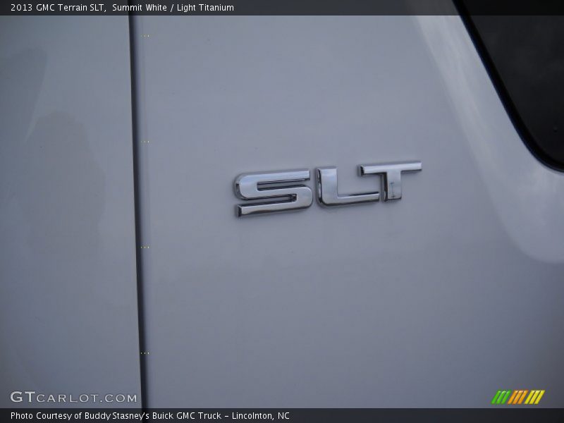 Summit White / Light Titanium 2013 GMC Terrain SLT