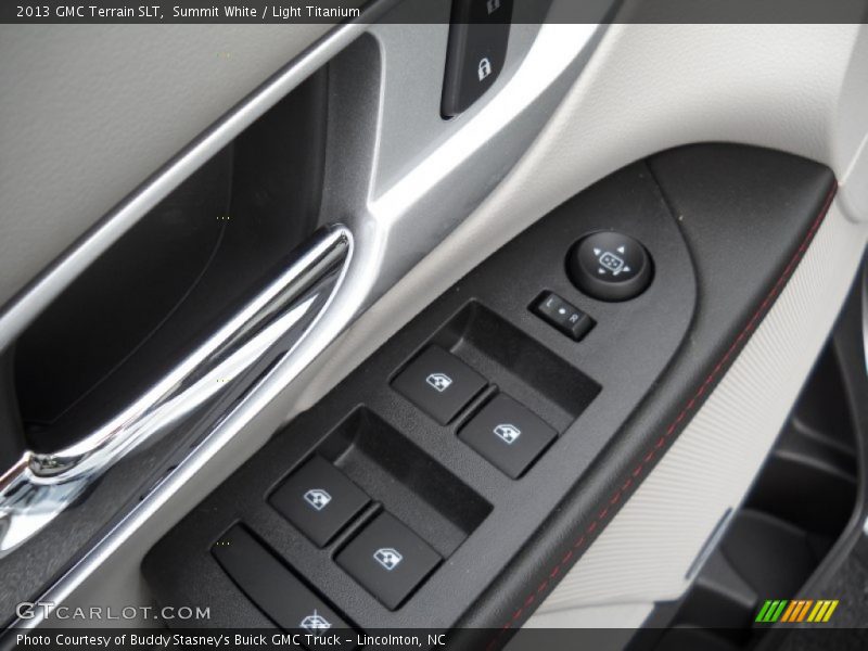 Summit White / Light Titanium 2013 GMC Terrain SLT
