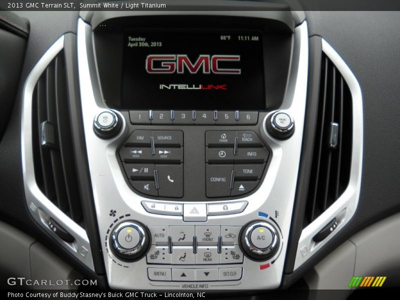 Summit White / Light Titanium 2013 GMC Terrain SLT