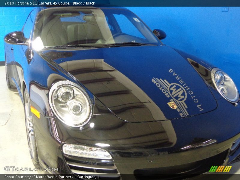 Black / Black 2010 Porsche 911 Carrera 4S Coupe