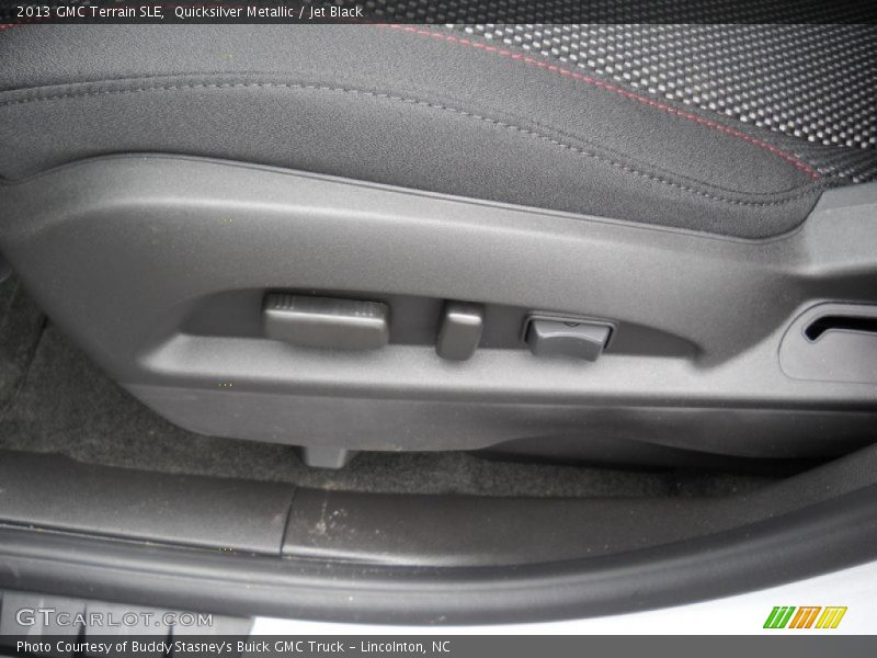 Quicksilver Metallic / Jet Black 2013 GMC Terrain SLE