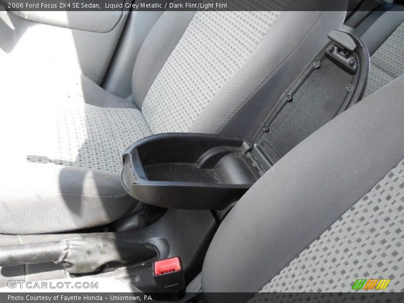 Liquid Grey Metallic / Dark Flint/Light Flint 2006 Ford Focus ZX4 SE Sedan