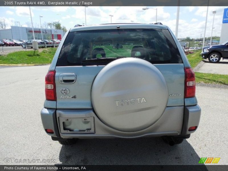 Everglade Metallic / Taupe 2005 Toyota RAV4 4WD