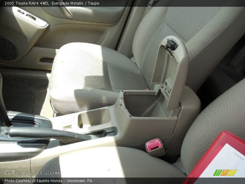 Everglade Metallic / Taupe 2005 Toyota RAV4 4WD