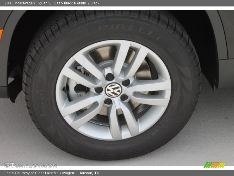 Deep Black Metallic / Black 2013 Volkswagen Tiguan S