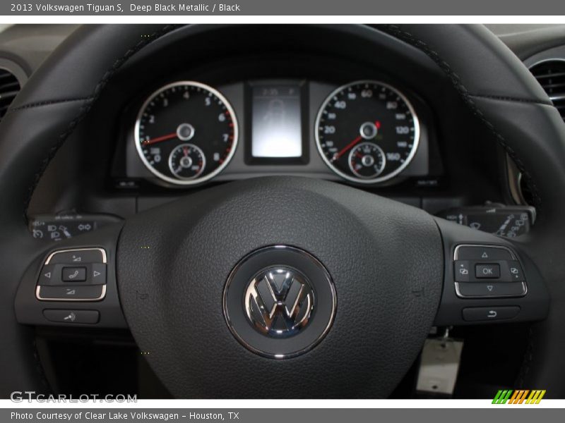 Deep Black Metallic / Black 2013 Volkswagen Tiguan S