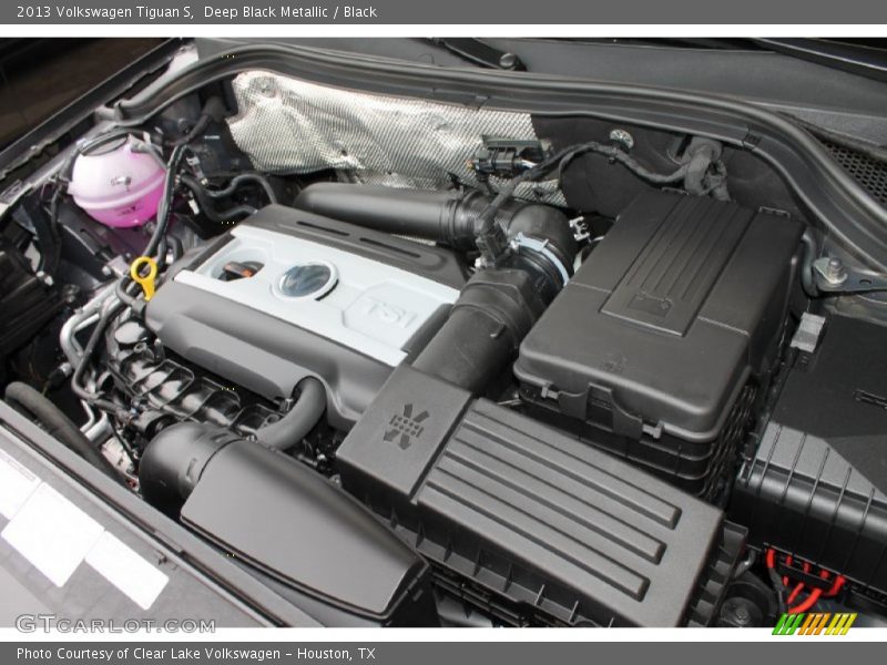 Deep Black Metallic / Black 2013 Volkswagen Tiguan S