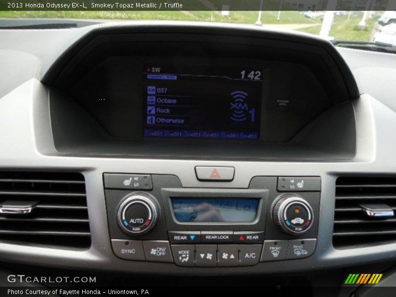 Smokey Topaz Metallic / Truffle 2013 Honda Odyssey EX-L